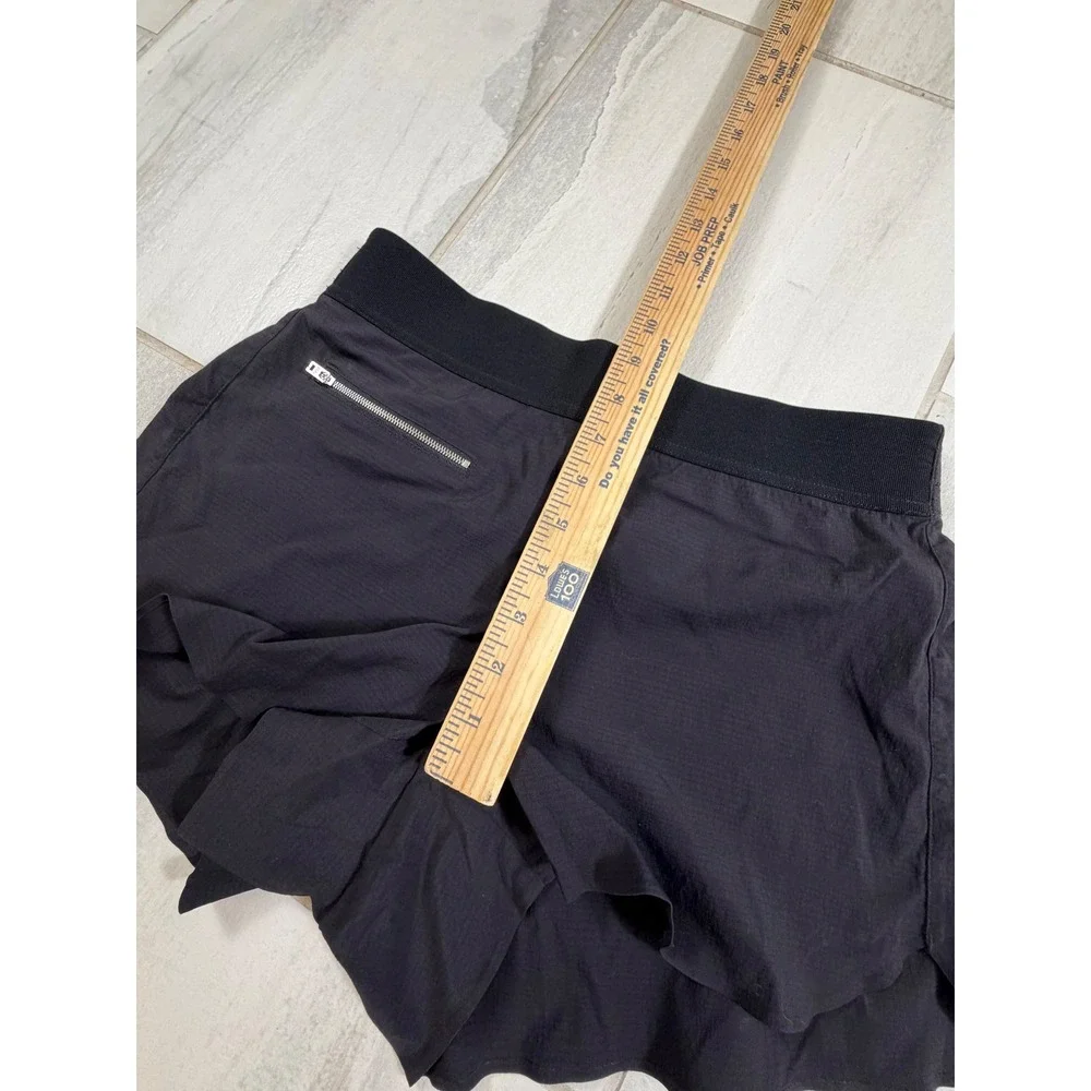 Athleta running shorts